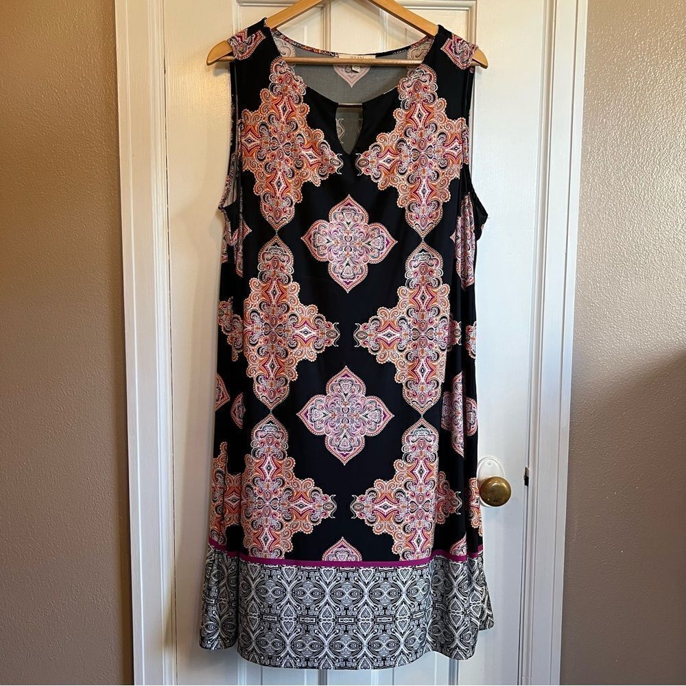 Haani Pink and Black A-line Dress with V-neck Sleeveless Design